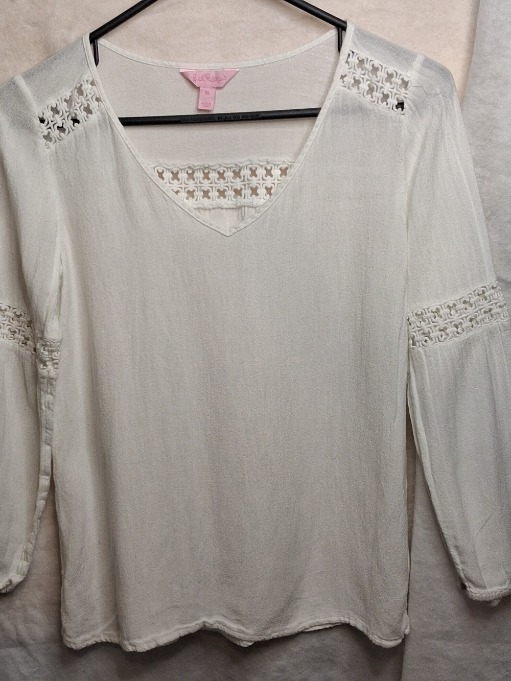 Lilly Pulitzer White Crochet Lace Boho Peasant Blouse Top V-Neck XS EUC Bohemian